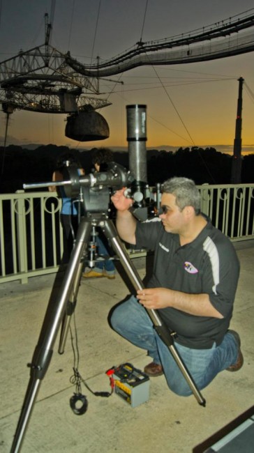 Thats me, aligning the Orion ED80T-CF atop a CG-5 equatorial mount at a public outreach event of the Sociedad de Astronomía del Caribe at the Arecibo Radio Observatory, Puerto Rico